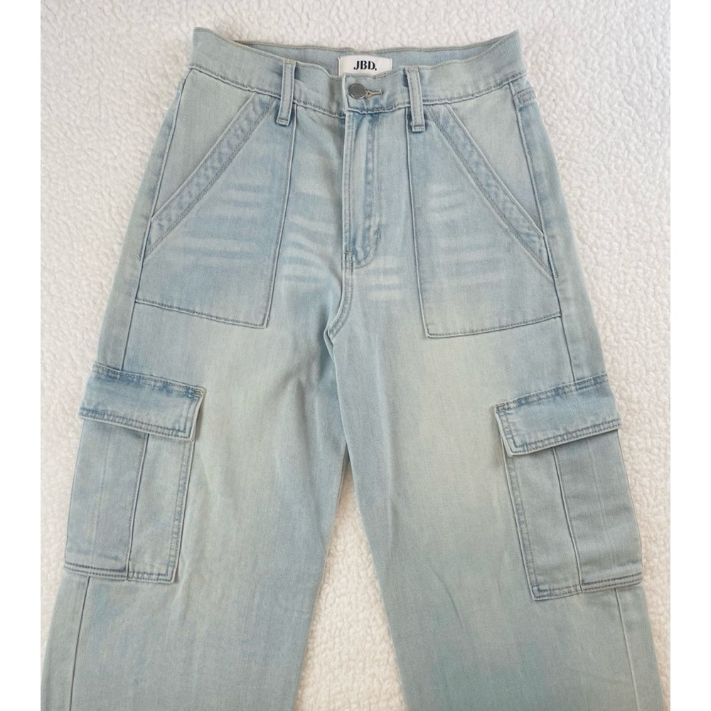 JBD. • Blue Light Wash High-Waisted Wide-Leg Cargo Jeans, 26 - Picture 7 of 16